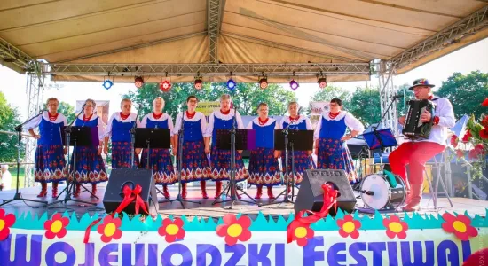 358450087 743417661117581 7800698042372859301 