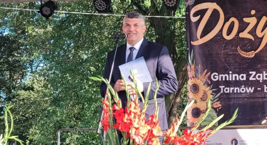 0c653068ad9a7c956f44a85ae53ffdf7