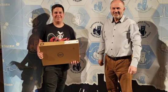 1174974a749b07e3a11060e6ceab2d33