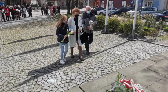 1990b8a4ac578da513ff083e5c0a77d9