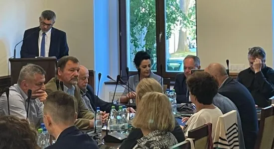 199dbd54a113c3823030ec98d4a239a5