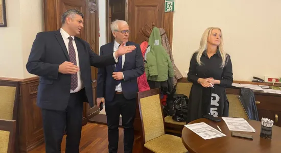 19d2885b9348ff1925b46f925550eae6