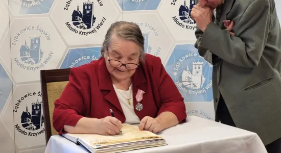 2094e19a7f733c1f84e992677f6cd04f