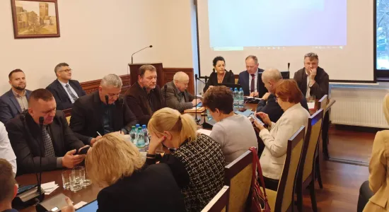 23a504623e491df04ec7fc98bc1f83b9