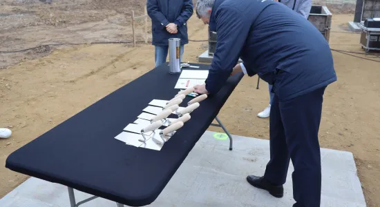 246324ade5033d4f33a616e42c6f09e7