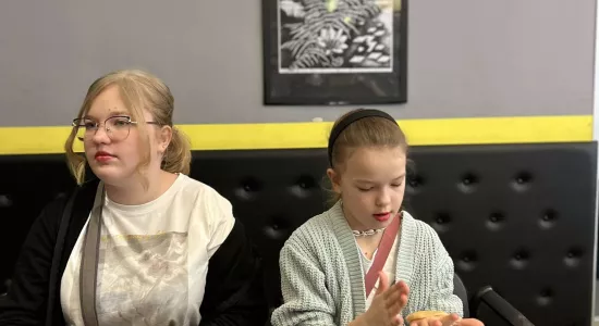 2515c32ef1f7826dfb78eb6e095ed233