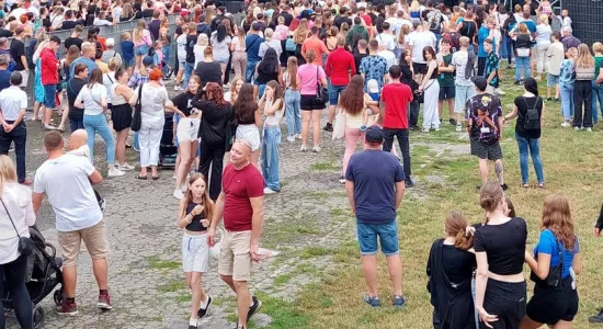 451011456 891127223046660 2130081214130014062 