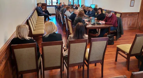 29741f44baeb0e47fff485ecc5612da8