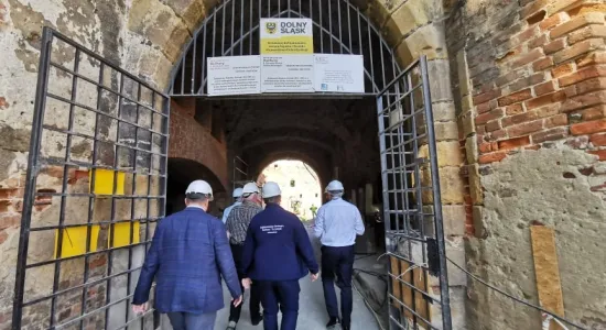 241081284 874945176734469 6870481646591659856 