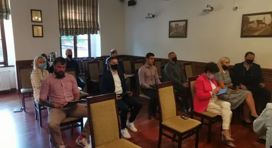 241168015 185349717022842 8426051992791105969 