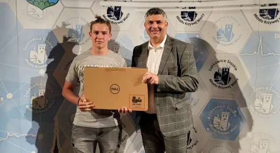 2d1a24e5874bf5d43dcdb669c999ab64