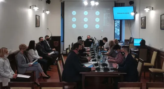 2d42f06489f51468d96810d75bb6de43