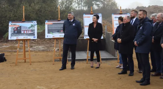 3551f37ccee6a22d8c396311762454cf