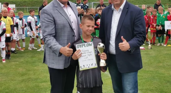 69754250 380092039327599 2773975082765123584 