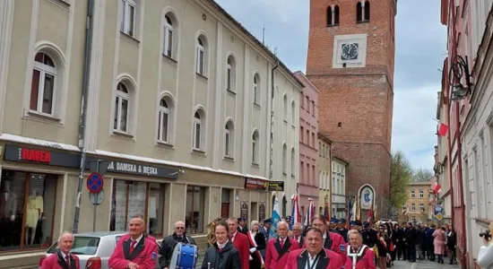 40d7e8ff026a758f961c50ed034b769b