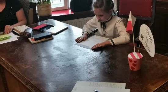 70731402 2889864874370768 3725596362176200704 