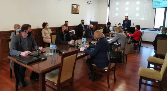 45e1ea0686bf7b620644e26589e19f6f