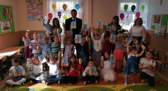 71832872 2629220777138426 1359560464345858048 