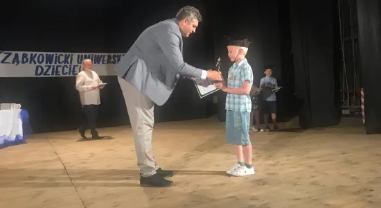 64314302 613146309164760 7995635637925445632 