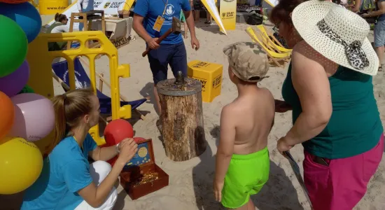 66637695 2307346309514605 3151560179040911360 