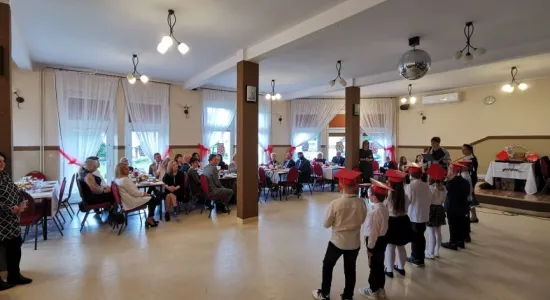 245335676 353748433105467 8634002456742383923 