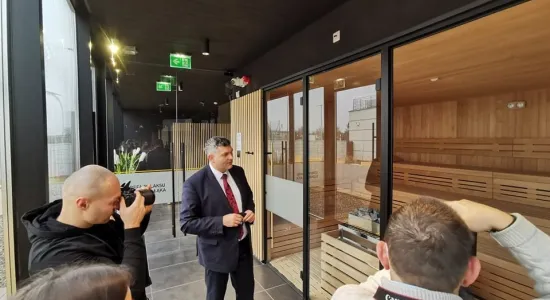 56b8337efe639eaf8930d7aad7bb5ecf