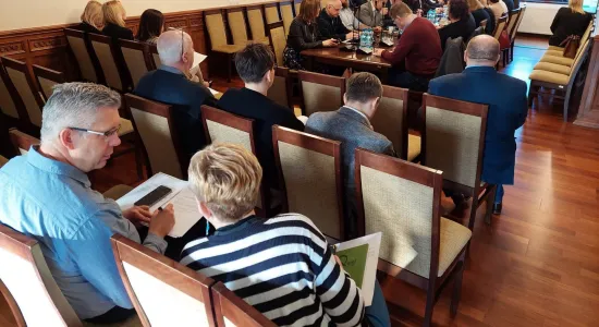 56de7c7215d6a4a2b6304f28ba292b82