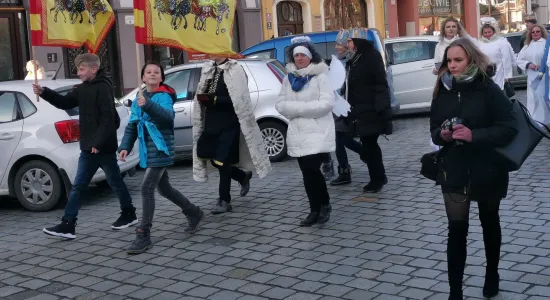 82696985 477121183212135 6837329872122019840 