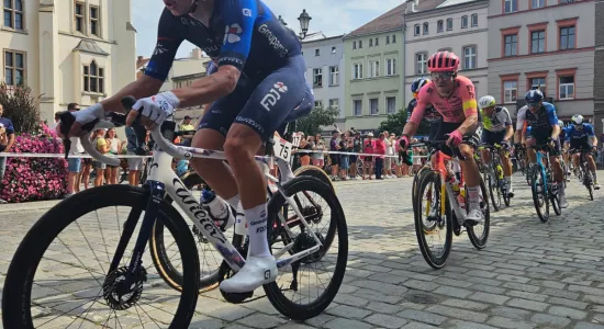 5ed92599a61f9d35ede84854d739bd0a