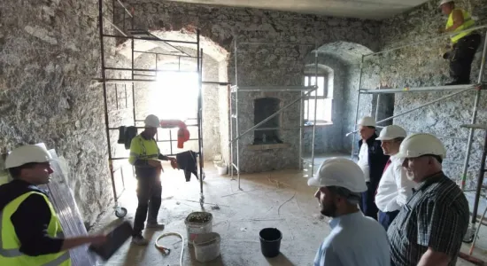 241122761 534143061144551 1318311996240394141 