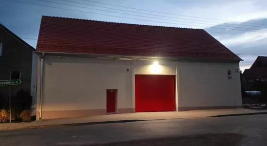 462561253 878100777869853 3606508338616575826 