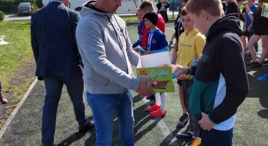 74dd6831195532918333c6bd74c49aeb