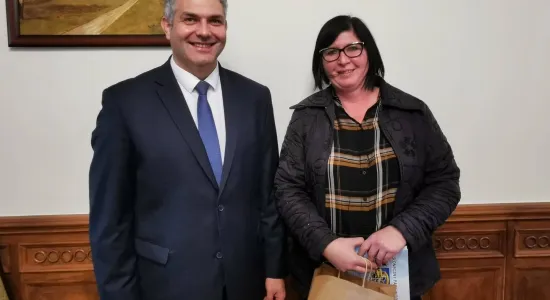 246519842 912585999649910 4568445519572742641 