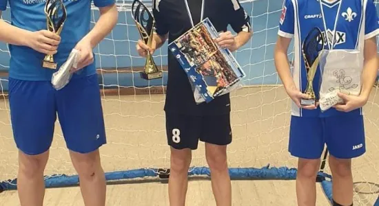 78d0e28e8f37f0620cb09af81d8a6b5d