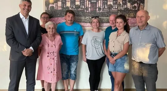 458747323 17981406326725029 994932288172715964 