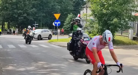 819a9f35ec77973bfde997350691cd1d