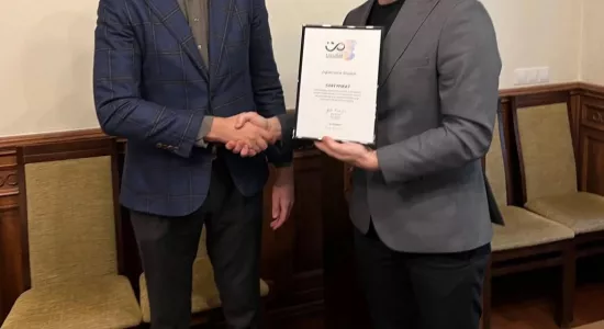 469526886 17993276558725029 8137799834610020198 