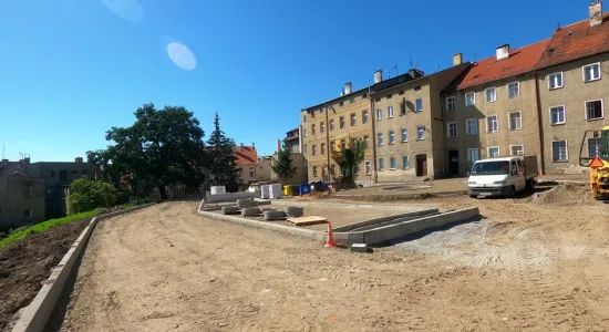 83f92bda77224652d0e377e7c720be51