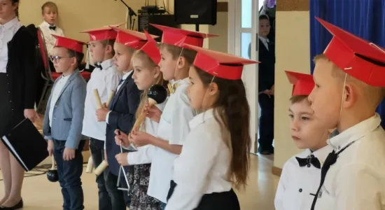 245301400 577159880272608 8048962086429655104 