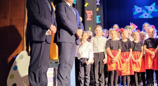 8cf25f38963f347f87253ea4cd932ceb