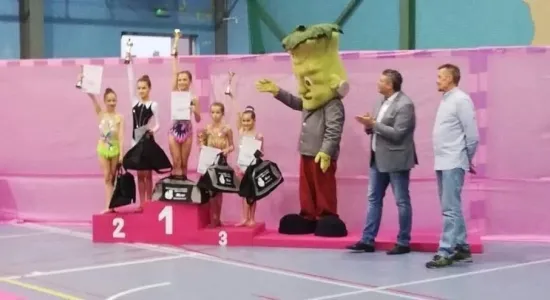 56906060 2259506527642134 8827897624402067456 