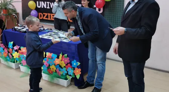 74661759 1670446863092583 8390112728907251712 