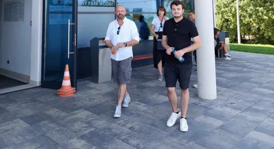 376517982 977784393509224 1099707501194601186 