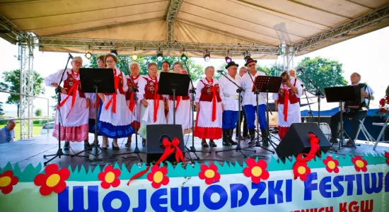 358395650 743417764450904 1144338854812281990 