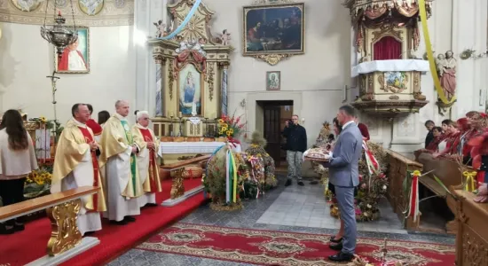 240912615 566810494450843 4229891773291951257 