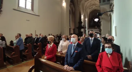 a58c3693a1d681eedf4983fb23249edf