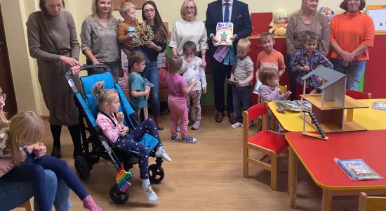 462803806 954754376683944 387317368541457616 