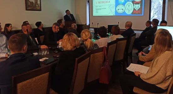 aecb76df55bb613bdb25e5efd50e9831