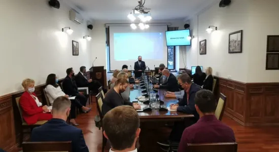 237400768 2327280447402550 8899855394786337001 