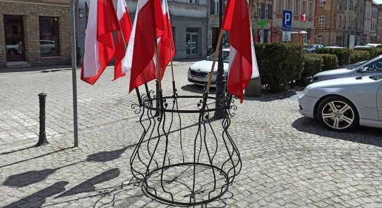 b6cda917821938bd40287735723ea83b